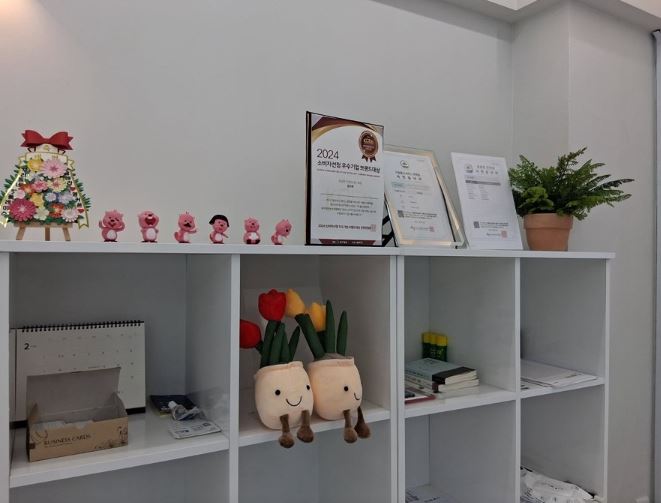 옆커폰 충주연수점 사진